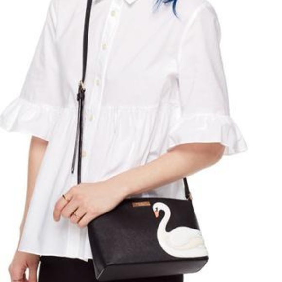 Kate Spade Handbags - Kate Spade Swan Around Crossbody